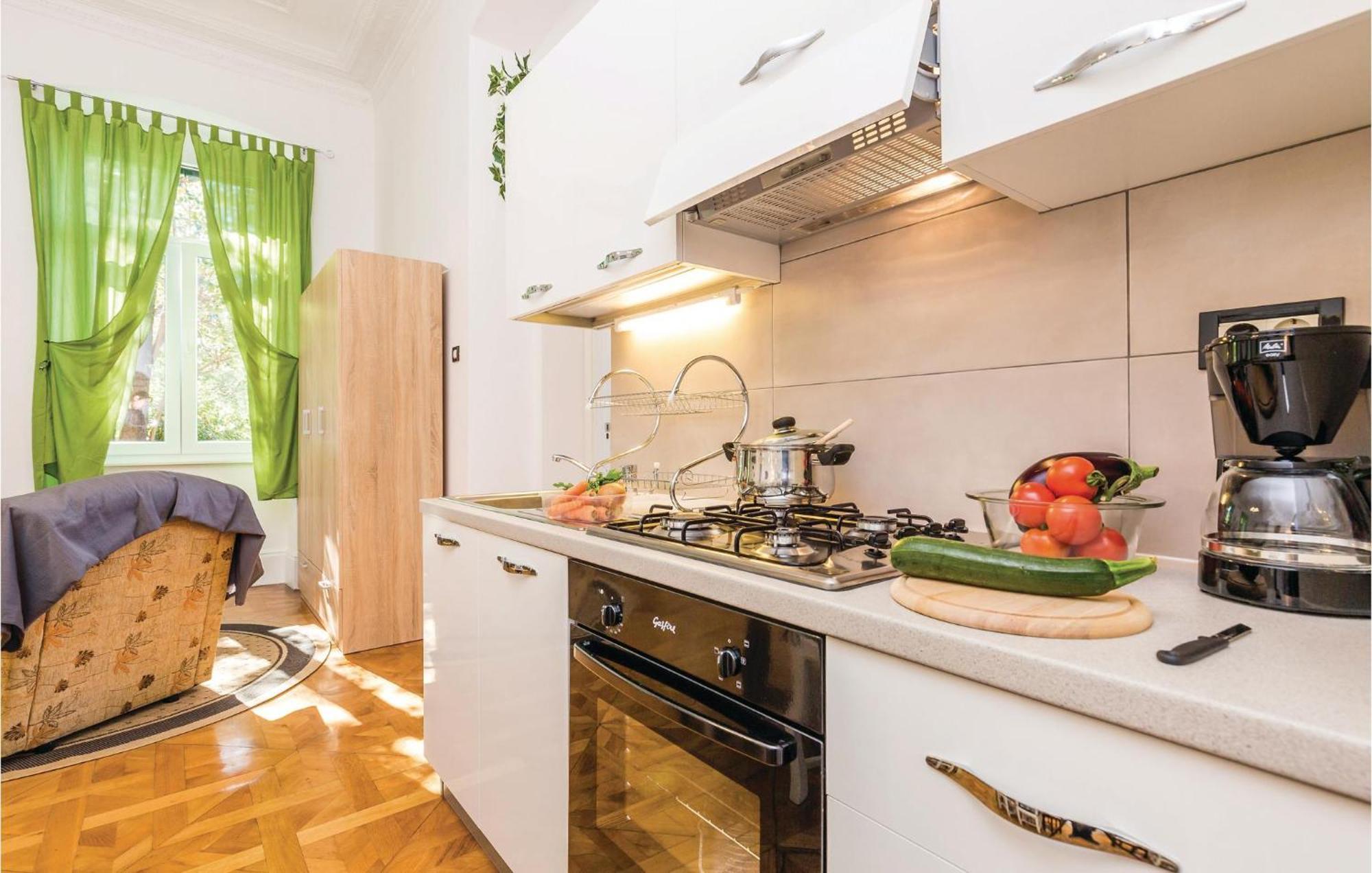 Amazing Apartment In Rijeka With Wifi Exterior photo